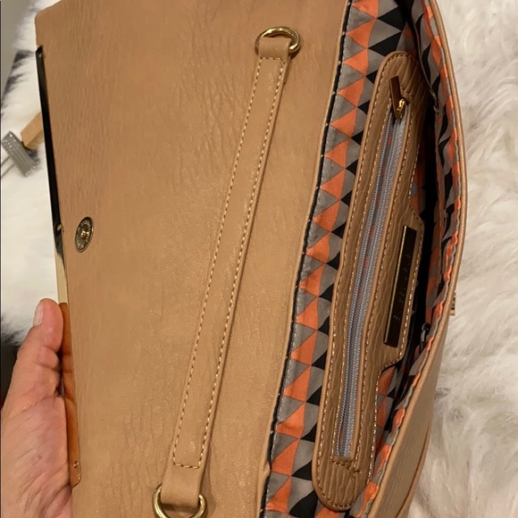 Street Level Clutch EUC vintage vibe - Picture 4 of 5